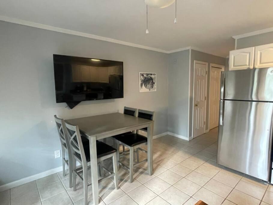 Apartment Feelin Tip'sea-oceanview Retreat Steps To