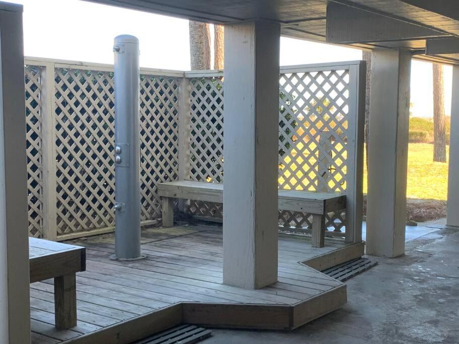 Apartment Feelin Tip'sea-oceanview Retreat Steps To Hilton Head Island
