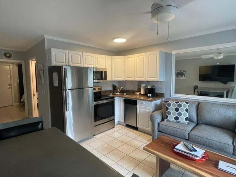 Feelin Tip'sea-oceanview Retreat Steps To Hilton Head Island